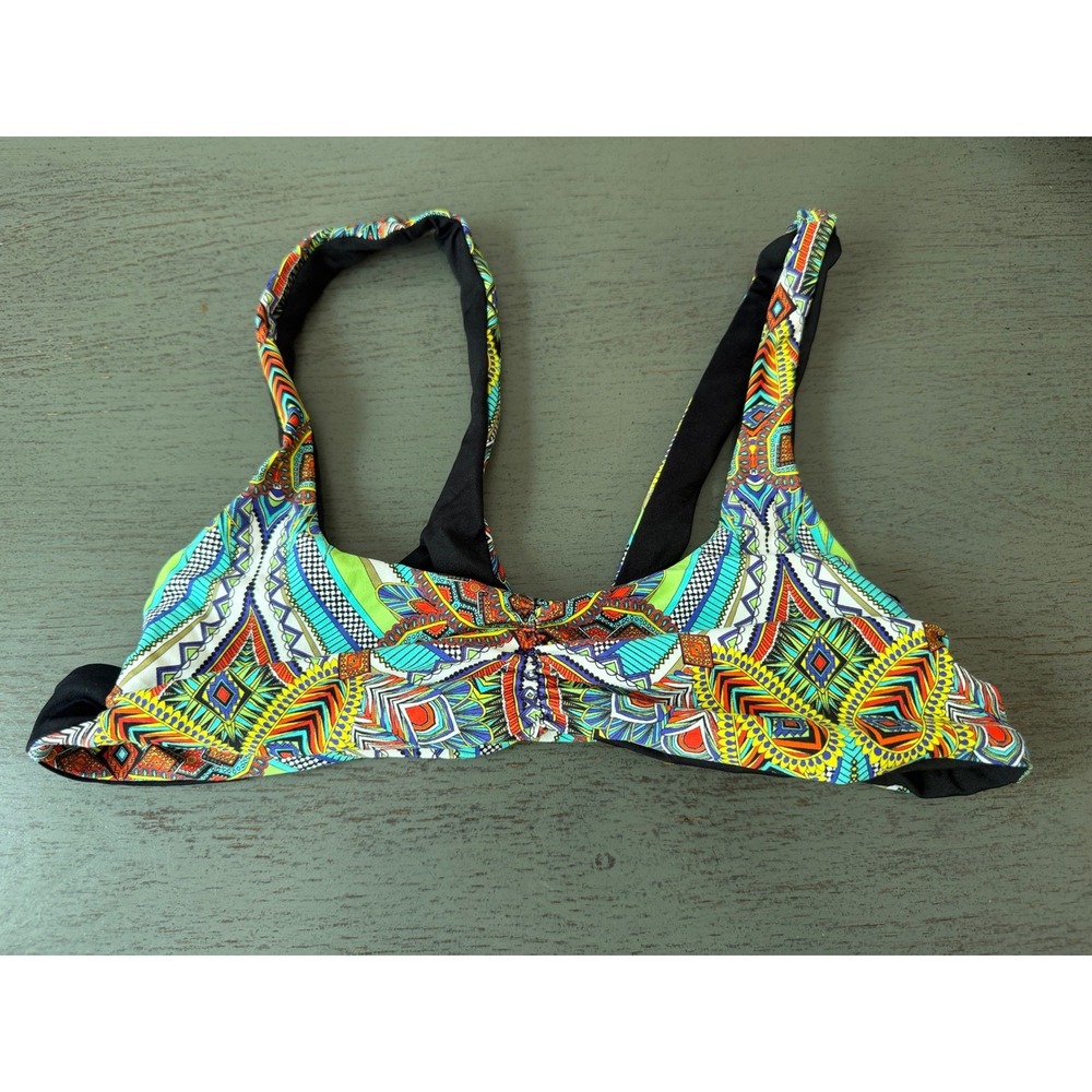 L*Space Tribal Geometric Twist Front Bikini Top XS Multi Color Swimwear